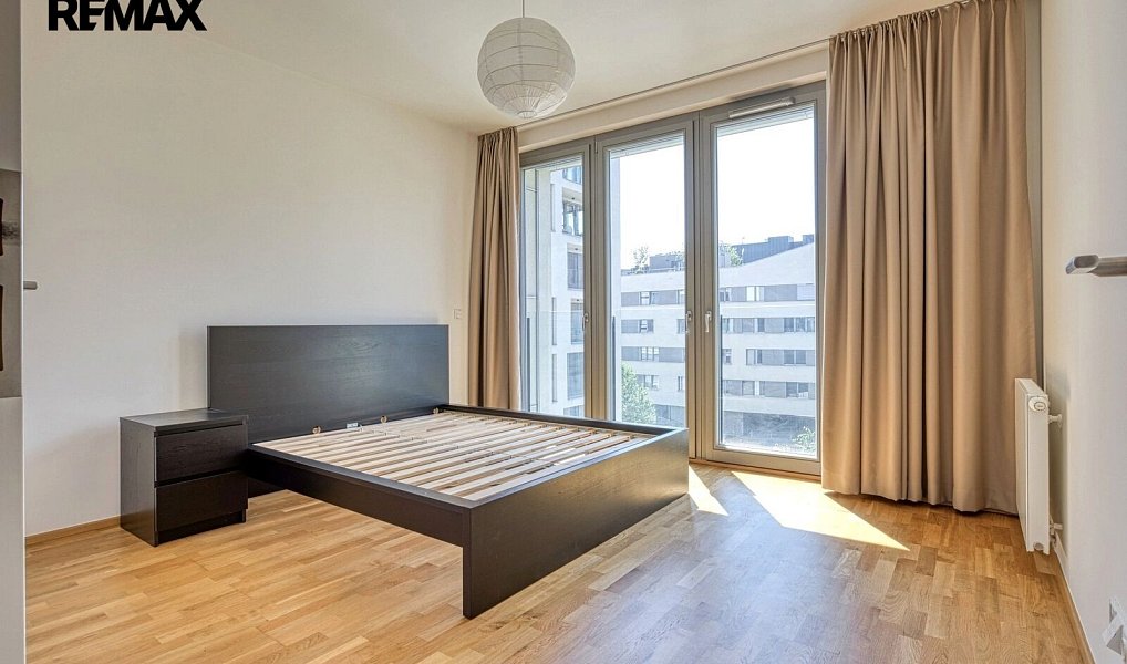 Pronájem bytu 4+kk 103 m², Praha – náhled fotky 8