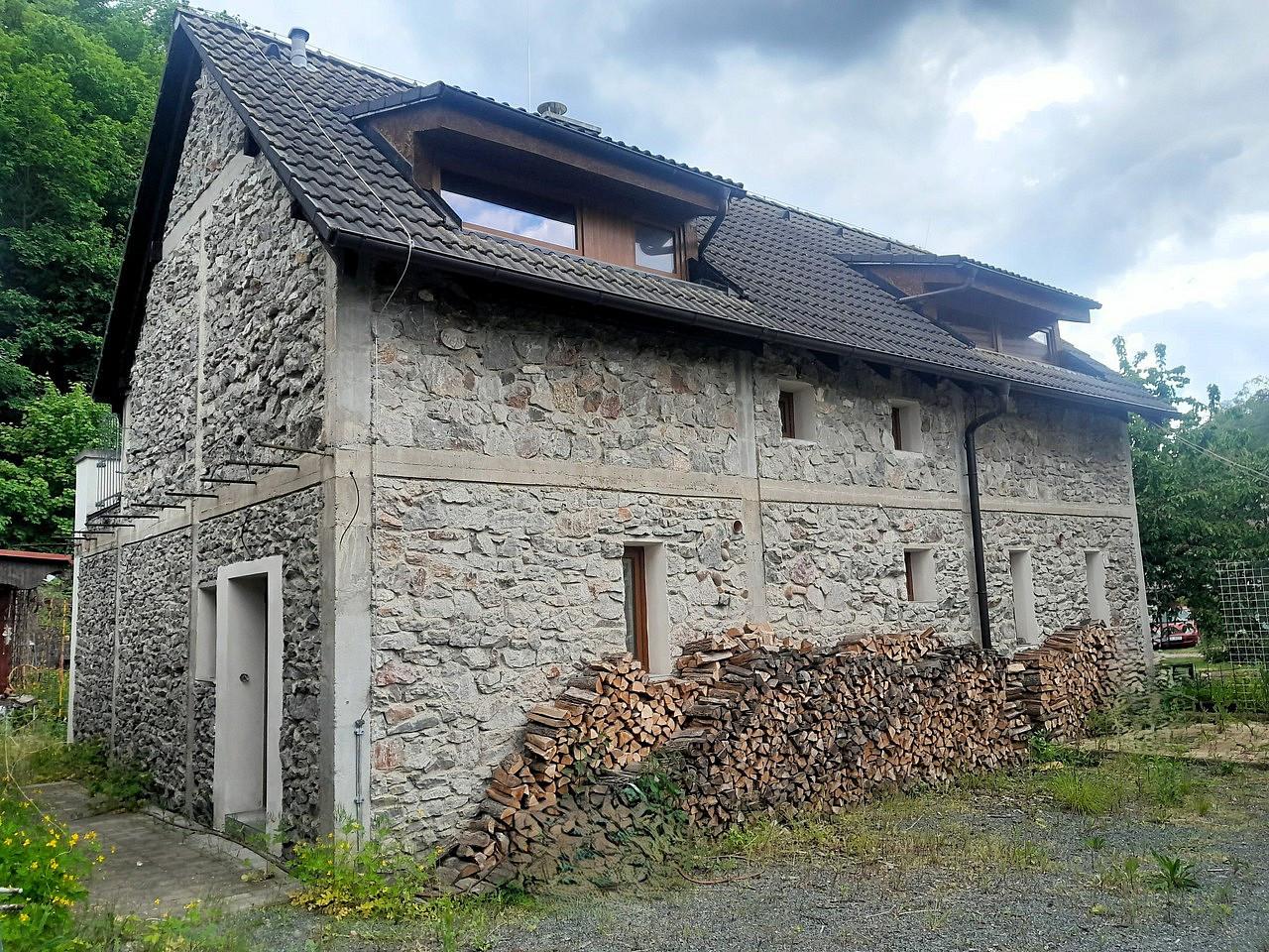 Prodej domu 290 m² s pozemkem 740 m²