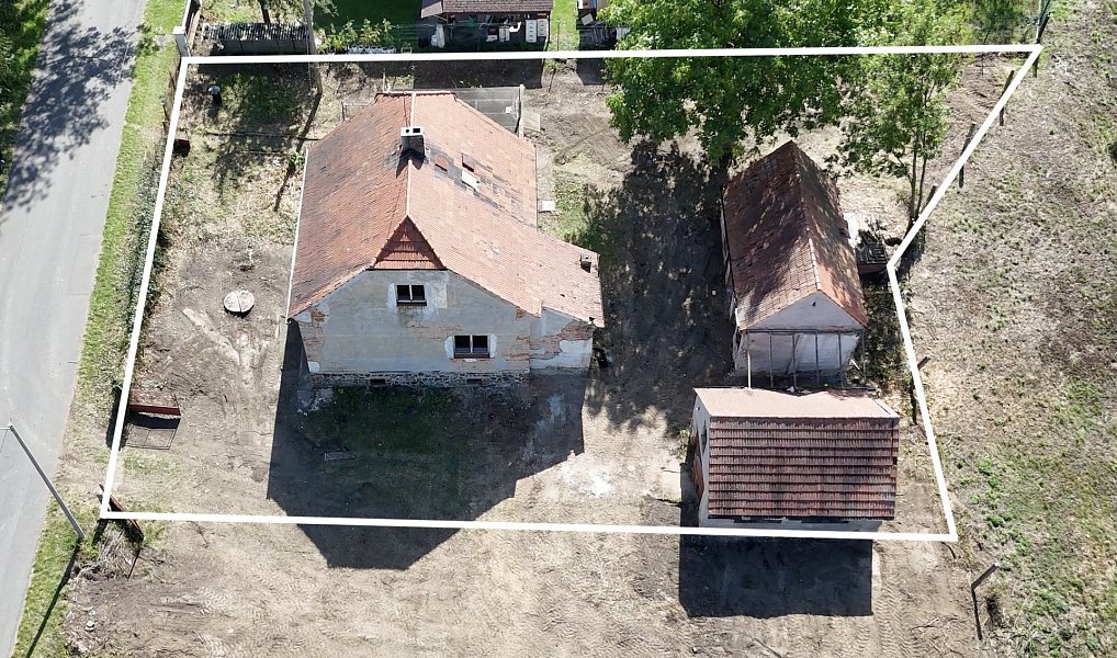 Prodej domu 150 m² s pozemkem 886 m², Břasy – náhled fotky 8