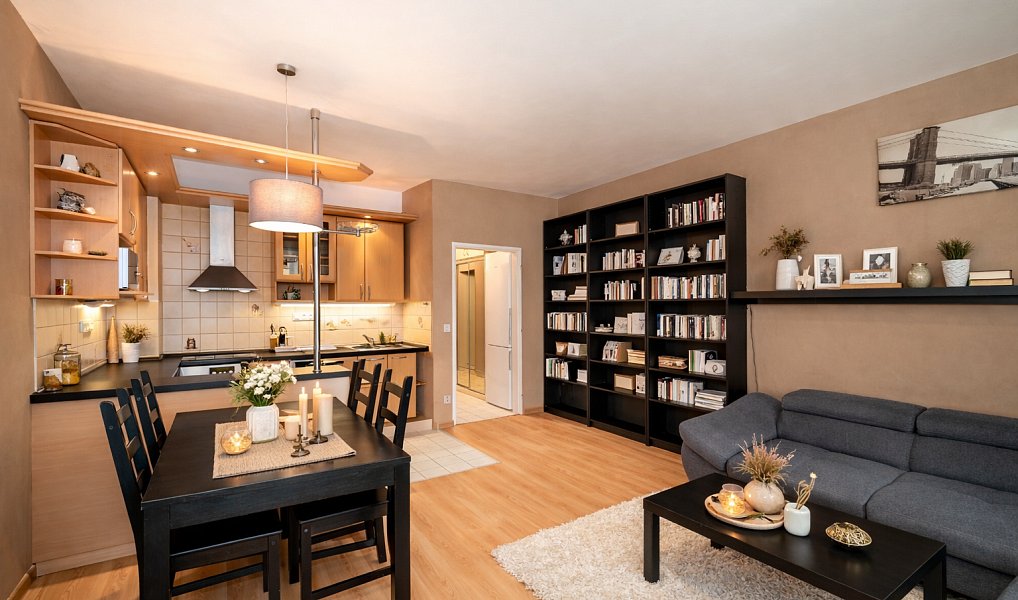 Prodej bytu 3+kk 85 m², Roztoky – náhled fotky 4