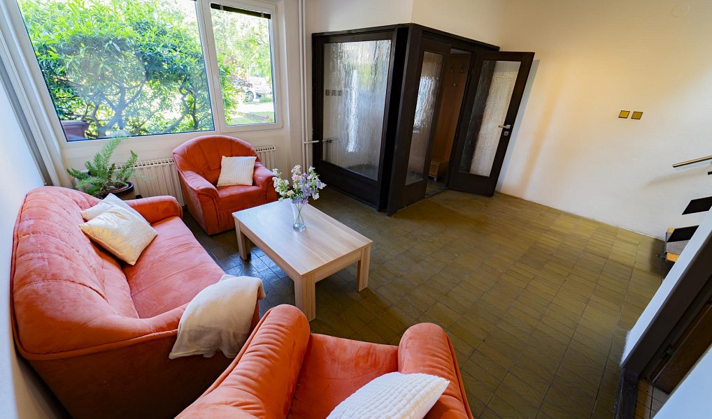 Prodej domu 261 m² s pozemkem 554 m², Uherské Hradiště – náhled fotky 3