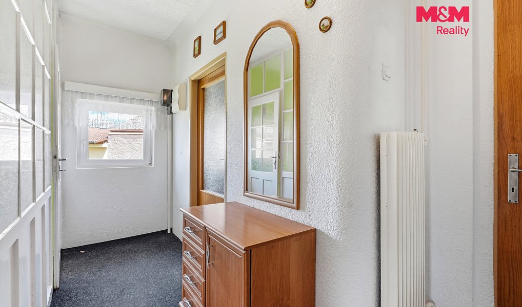 Prodej domu 150 m² s pozemkem 370 m², Úvaly – náhled fotky 8