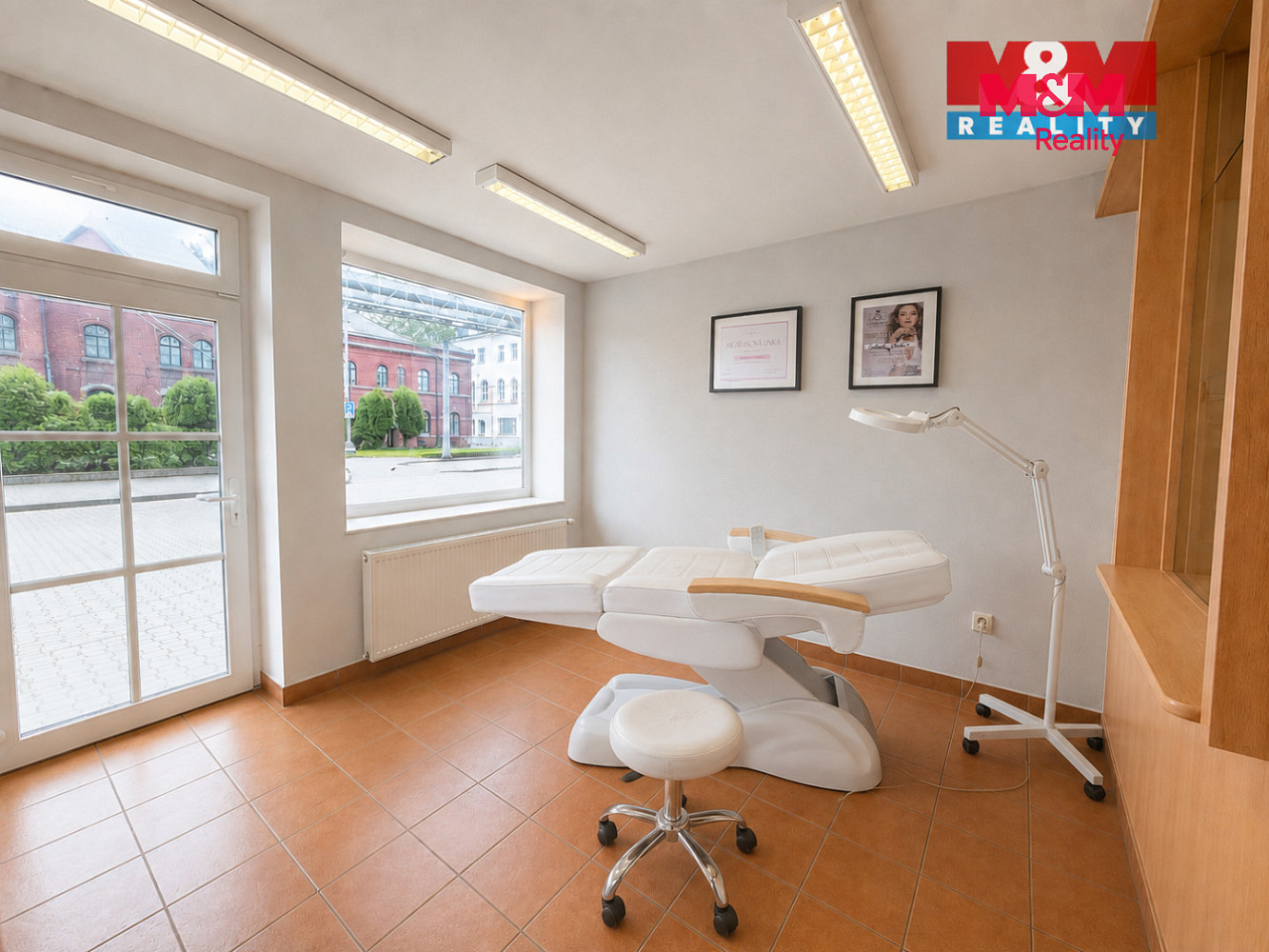 Pronájem kanceláře 23 m² — photo 2