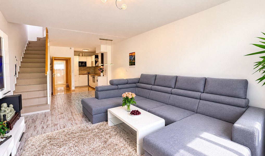Prodej domu 86 m² s pozemkem 151 m², Horoměřice – náhled fotky 3