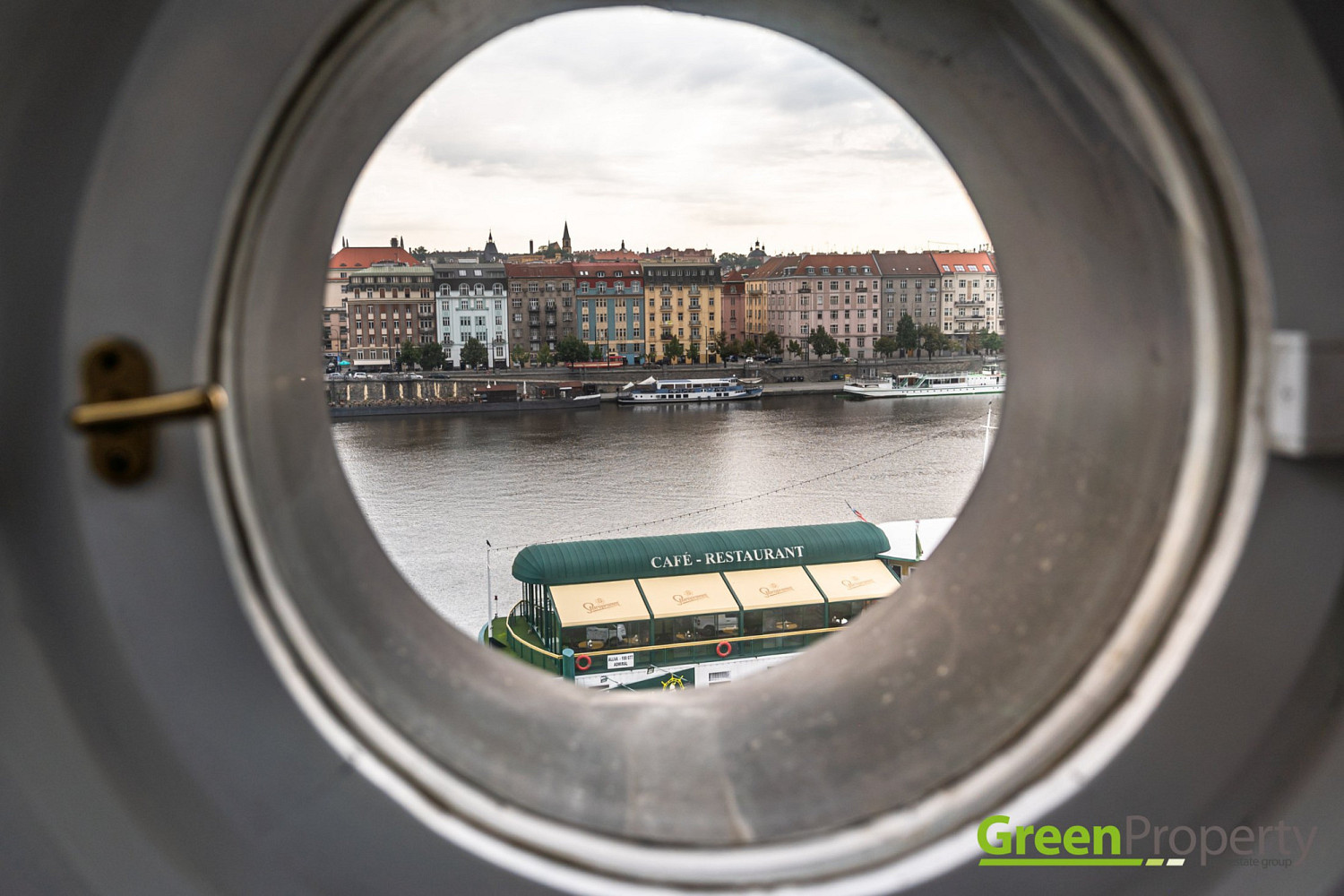 Byt 3+kk – Praha, Smíchov – další