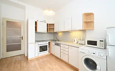 Pronájem bytu 2+1 81 m², Lucemburská, Praha 3 - Vinohrady