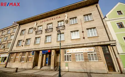 Pronájem kanceláře 31 m², Mírové náměstí, Louny