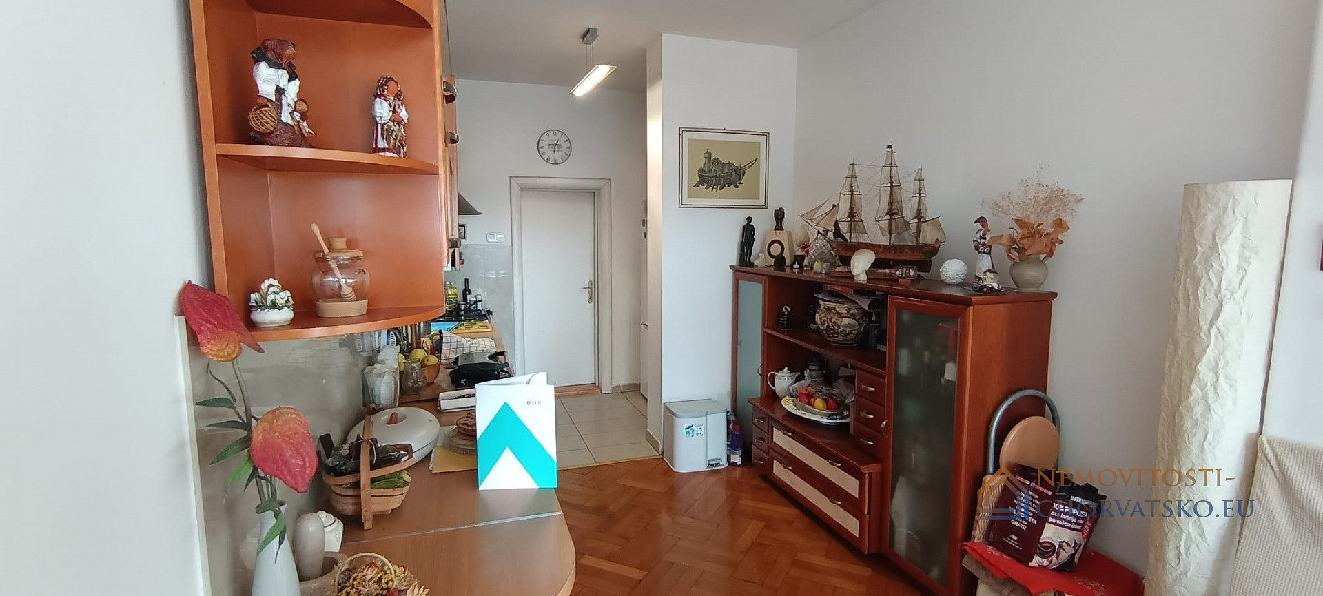 Prodej domu 616 m² s pozemkem 616 m² - Widok 6