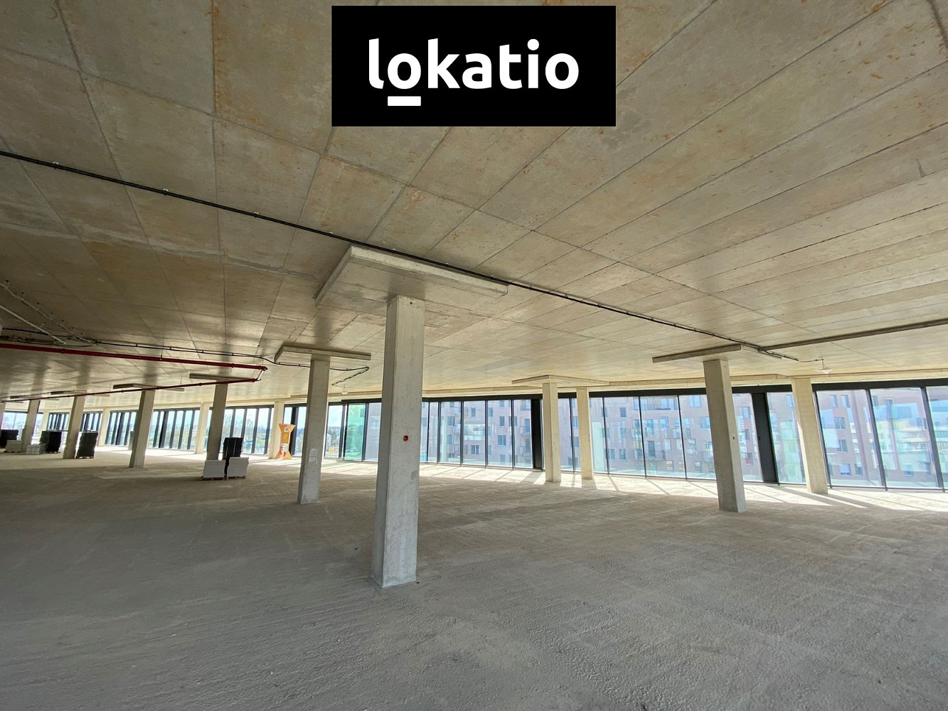 Pronájem kanceláře 1 330 m² – fotografie 4