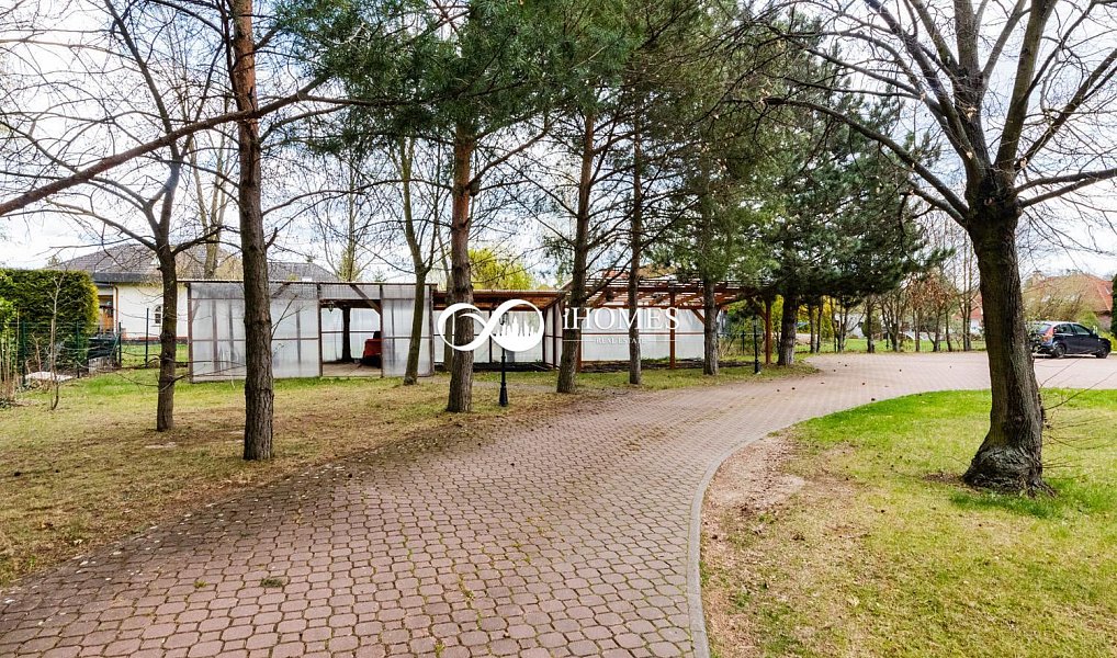 Prodej domu 484 m² s pozemkem 5 684 m², Praha – náhled fotky 11