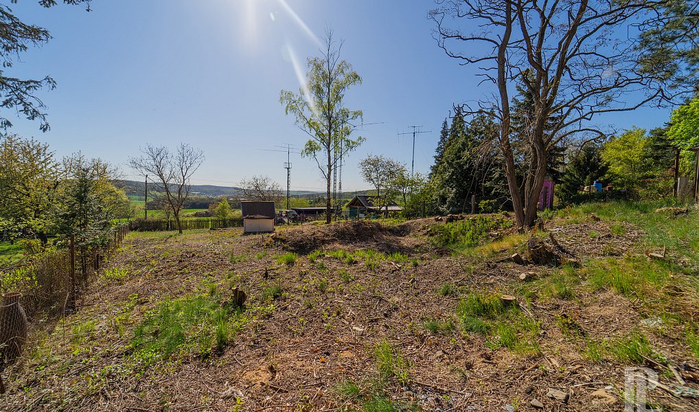 Prodej zahrady 1 000 m², Plzeň – náhled fotky 5