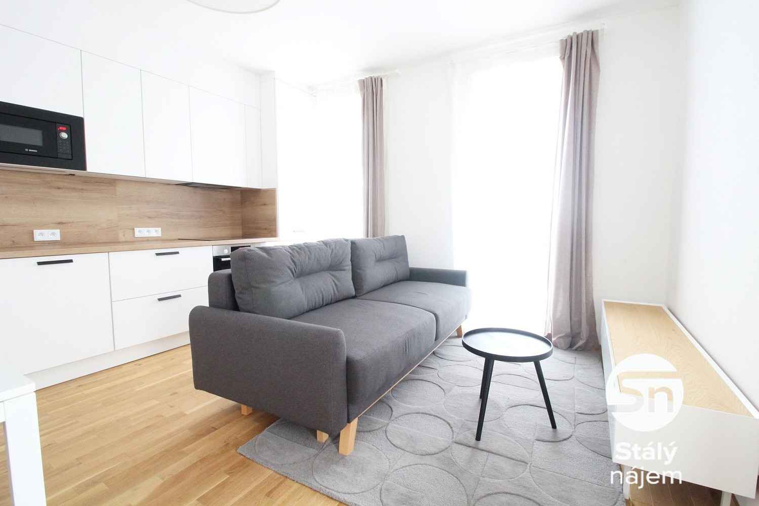 Pronájem bytu 2+kk 38 m² – pohled 2