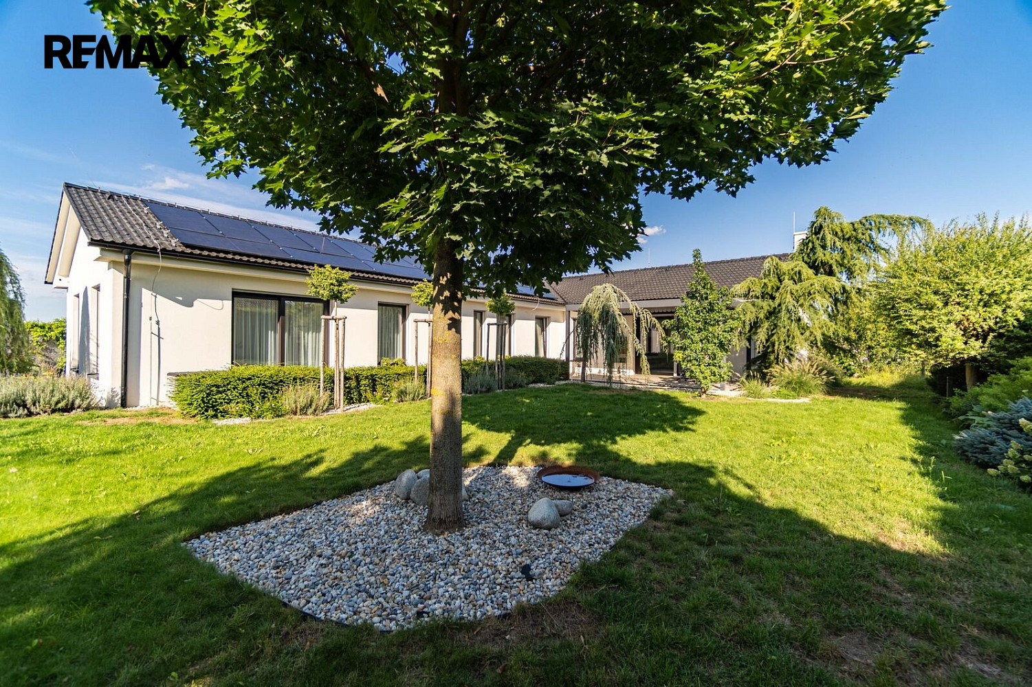 Prodej domu 233 m² s pozemkem 1 279 m² – fotografie 3
