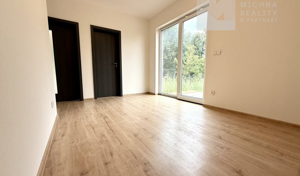 Prodej domu 82 m² s pozemkem 1 032 m², Střelice – náhled fotky 14