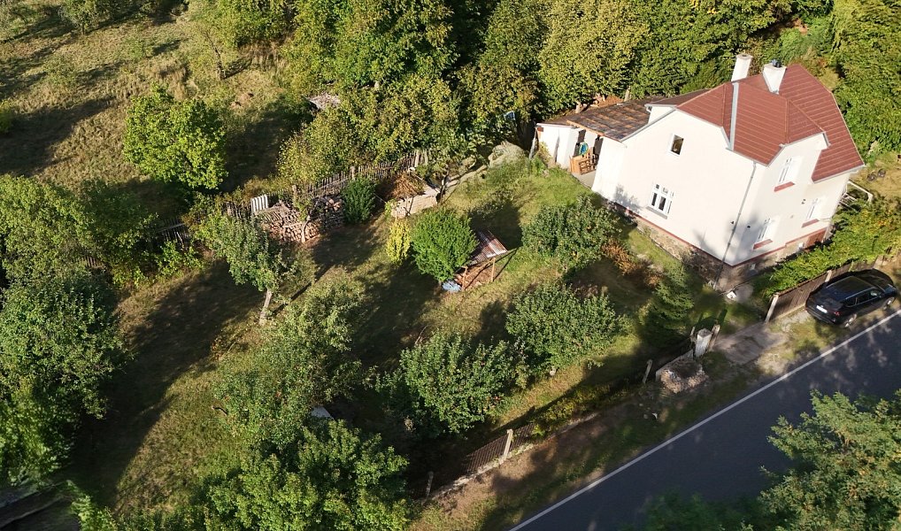 Prodej stavebního pozemku 597 m², Hýskov – náhled fotky 5