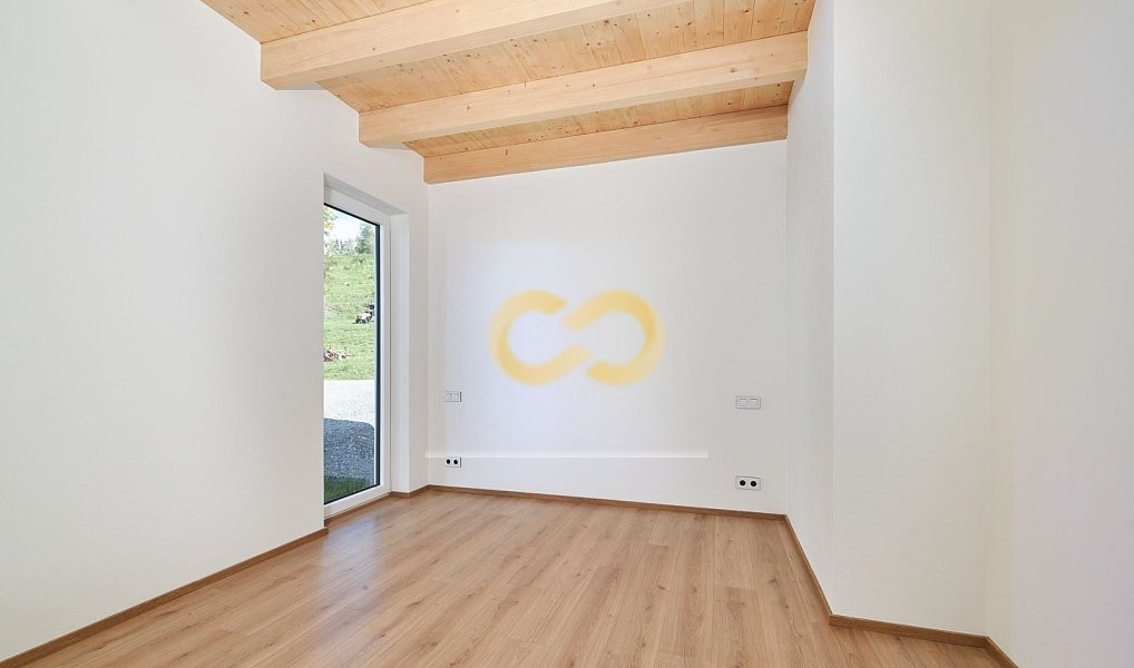 Prodej domu 104 m² s pozemkem 537 m², Horní Planá – náhled fotky 13