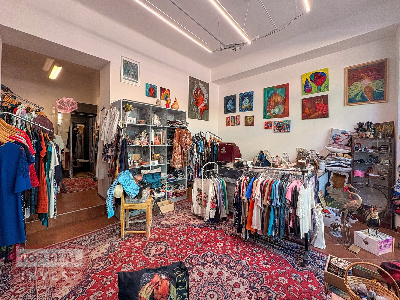 Pronájem obchodních prostor 59 m² – pohled 3