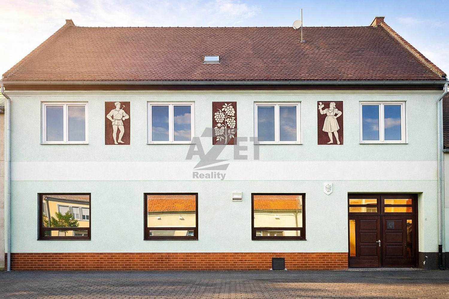 Prodej ubytovacího objektu 743 m² – fotografie 2