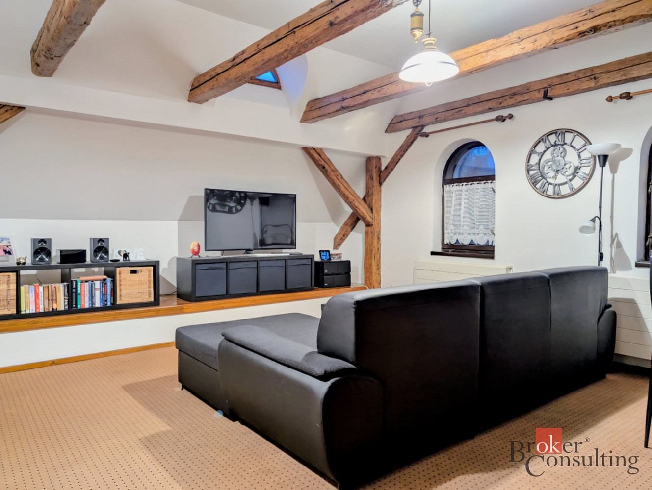 Prodej komerčního objektu (jiného typu) 275 m² — photo 4