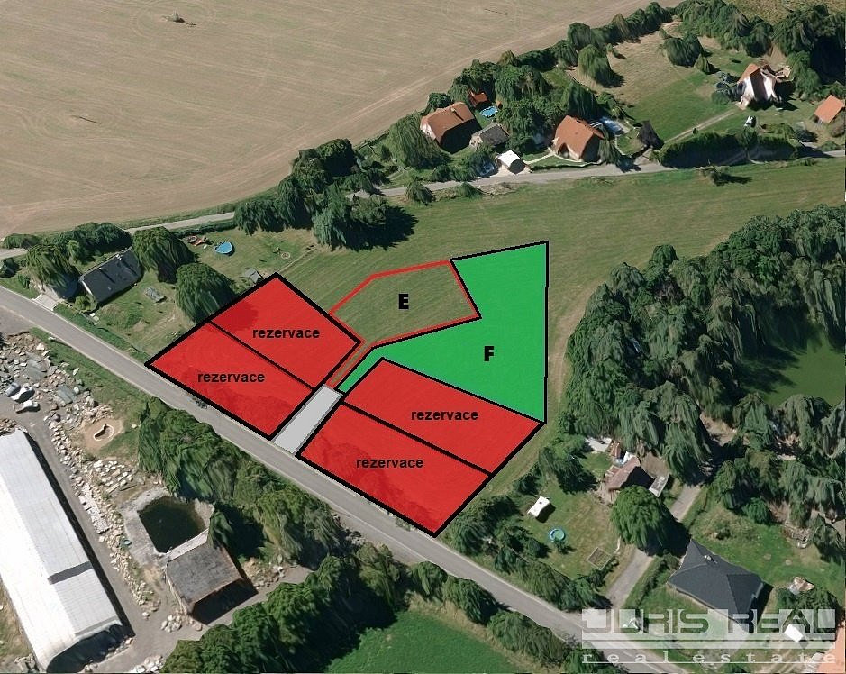Prodej stavebního pozemku 1 612 m²