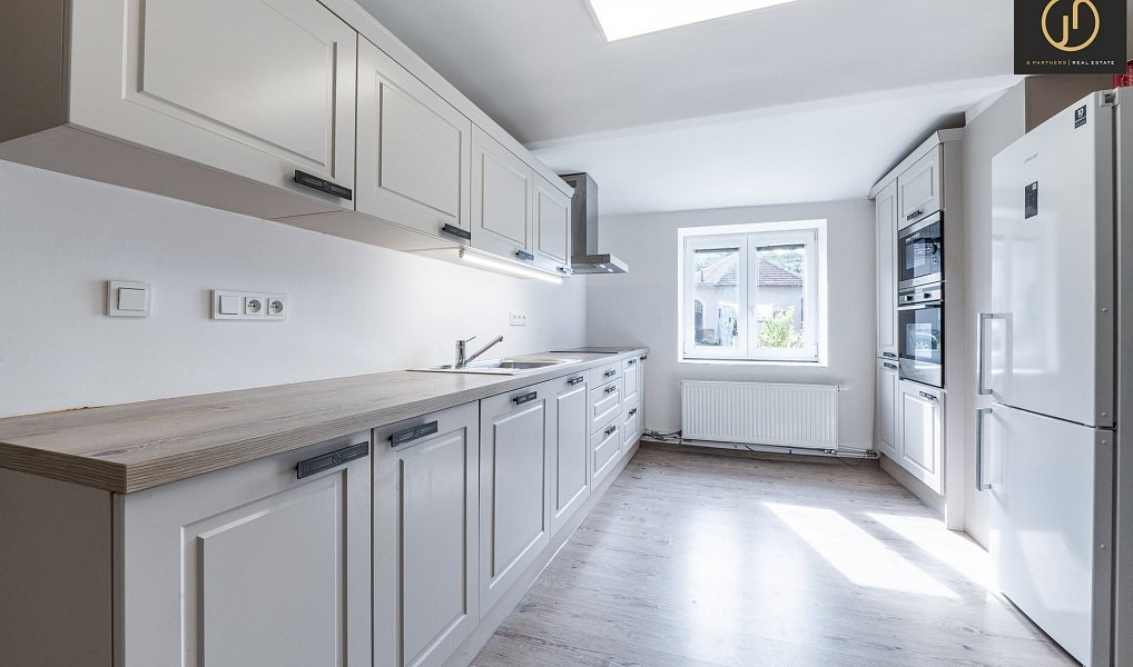 Prodej domu 203 m² s pozemkem 1 153 m², Hředle – náhled fotky 31