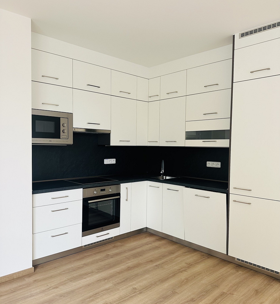 Pronájem bytu 3+kk 79 m² – fotografie 5