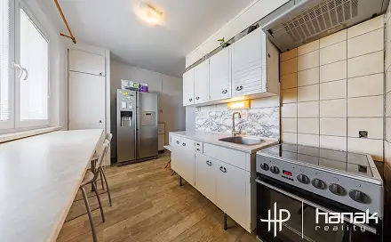 Pronájem bytu 2+1 58 m², Černá cesta, Olomouc - Klášterní Hradisko