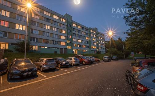 Prodej bytu 3+1 74 m², Sídliště Plešivec, Český Krumlov - Plešivec