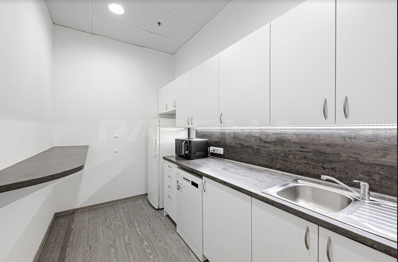 Pronájem moderních kanceláří 398 m² v lokalitě Praha 5 - Stodůlky – další