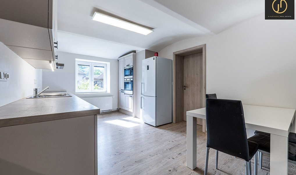 Prodej domu 203 m² s pozemkem 1 153 m², Hředle – náhled fotky 29
