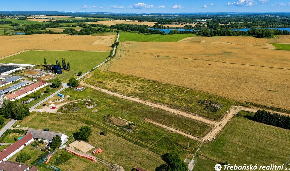 Prodej komerčního pozemku 7 564 m², Třeboň – náhled fotky 5