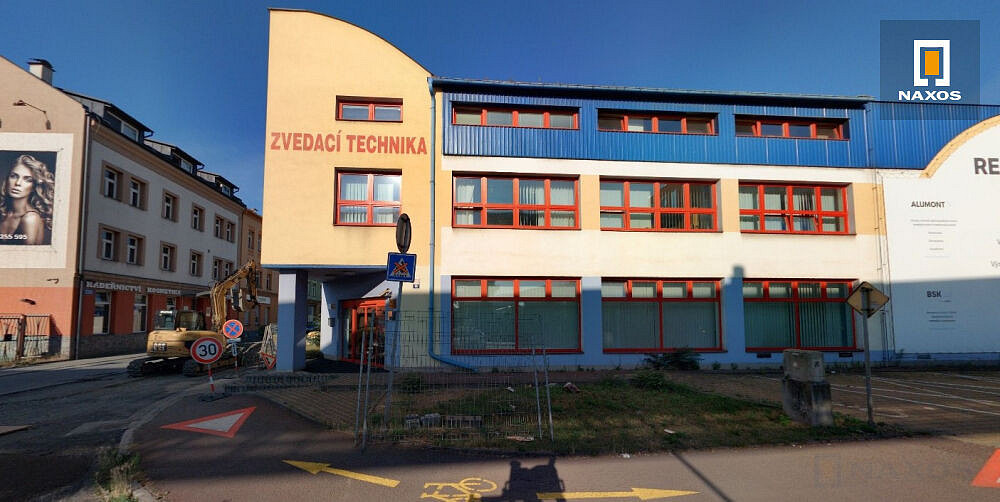 Pronájem skladovacích prostor 524 m²