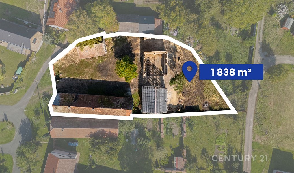 Prodej pozemku, 1838 m², Nymburk, Sány