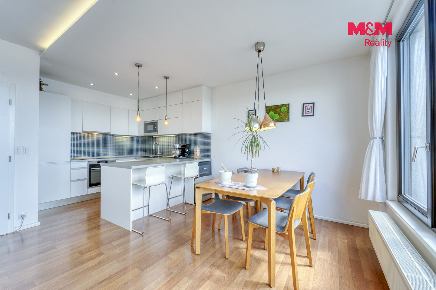 Prodej bytu 3+kk 72 m² — photo 3