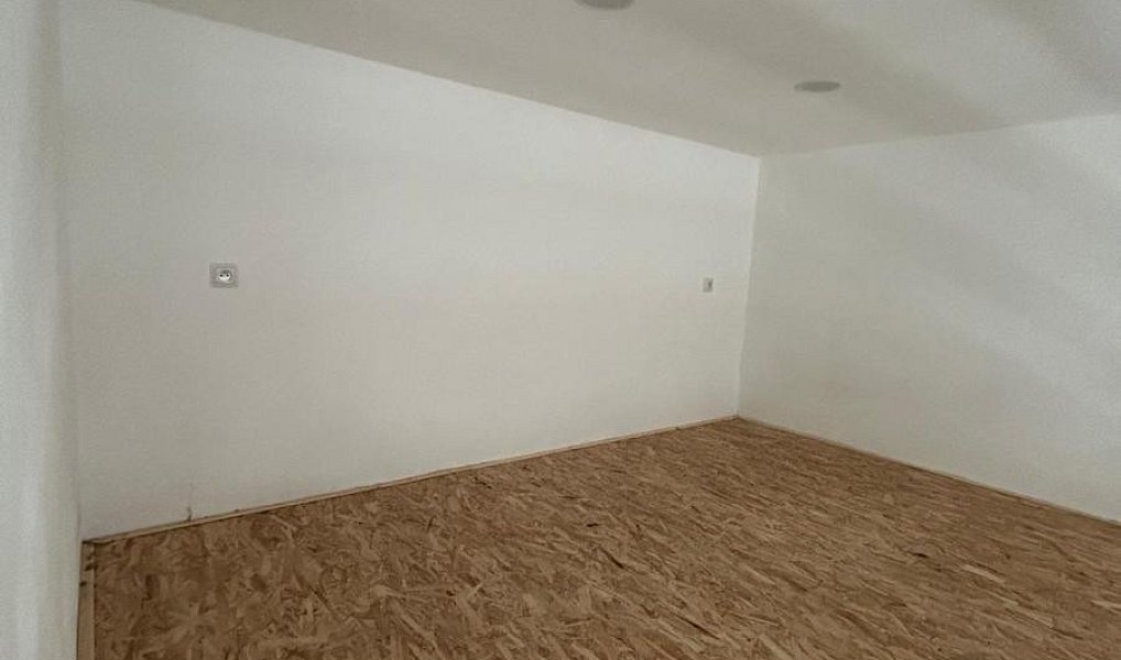 Pronájem bytu 1+kk 30 m², Teplice – náhled fotky 13