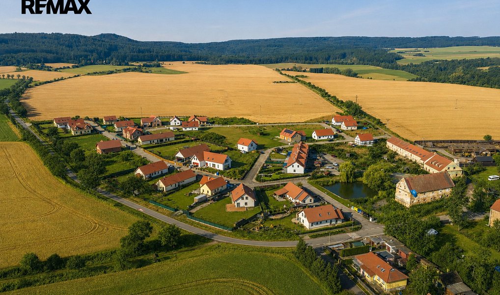 Prodej stavebního pozemku 1 132 m², Točník – náhled fotky 8