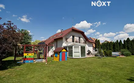 Prodej domu 254 m² s pozemkem 944 m², Za Mlýnem, Hostivice, okres Praha-západ