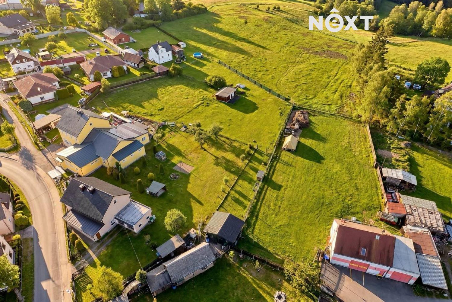 Prodej stavebního pozemku 2 246 m² – fotografie 5