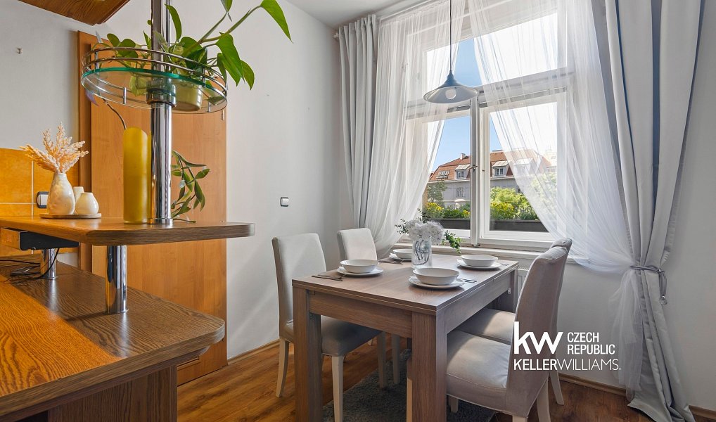 Prodej bytu 3+1 95 m², Praha – náhled fotky 16