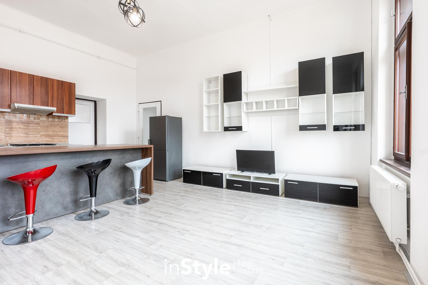 Pronájem bytu 3+kk 67 m² – fotografie 3