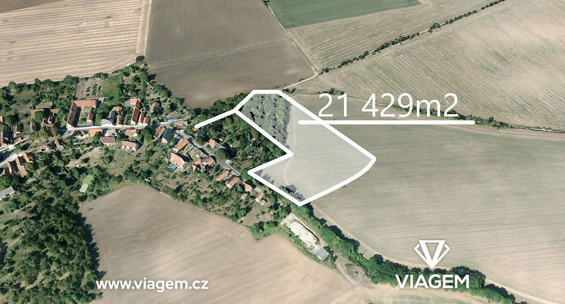 Prodej pole 446 m²