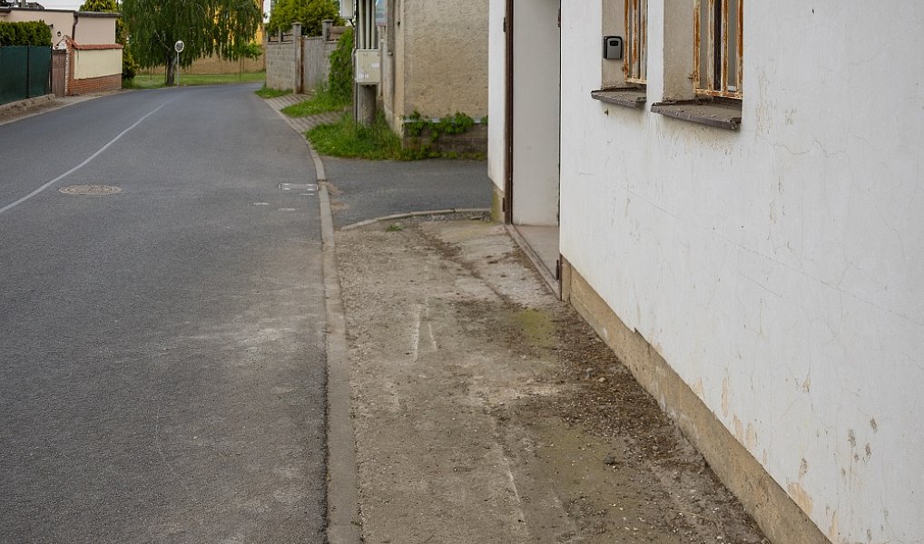 Prodej skladovacích prostor 115 m², Zálezlice – náhled fotky 7