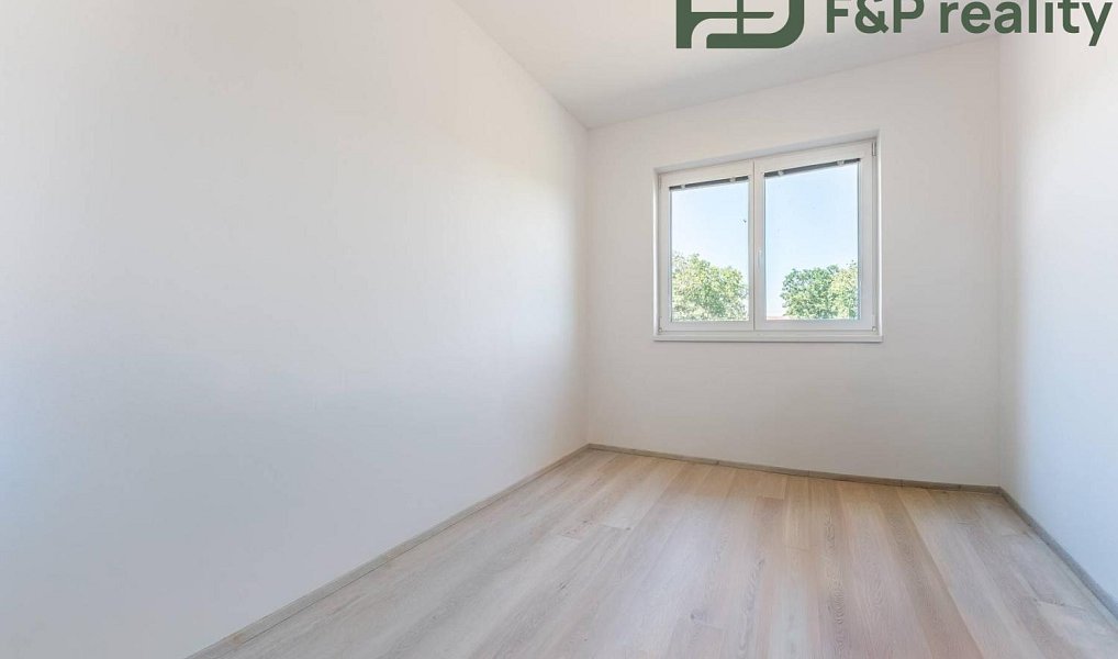 Prodej domu 112 m² s pozemkem 1 001 m², Bečváry – náhled fotky 17