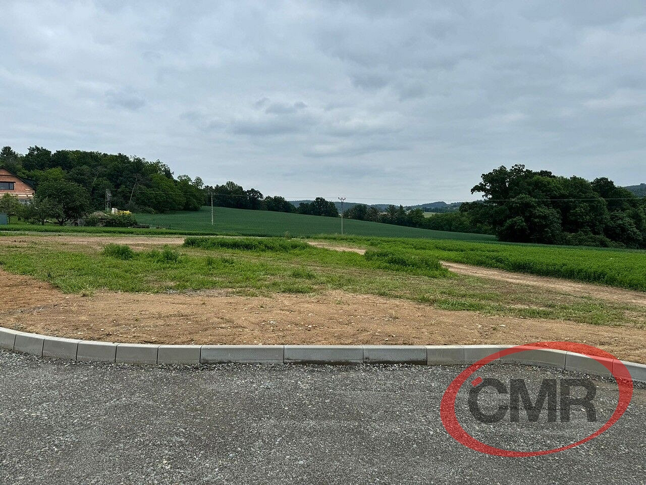 Prodej stavebního pozemku 1 061 m² – fotografie 5
