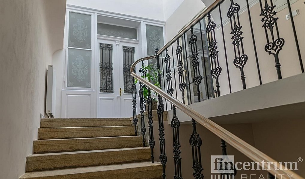 Prodej památky 800 m2 náměstí Zachariáše z Hradce, Telč, Telč – náhled fotky 25