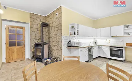 Prodej nájemního domu, činžáku 1 028 m², Česká Kamenice - Kerhartice, okres Děčín