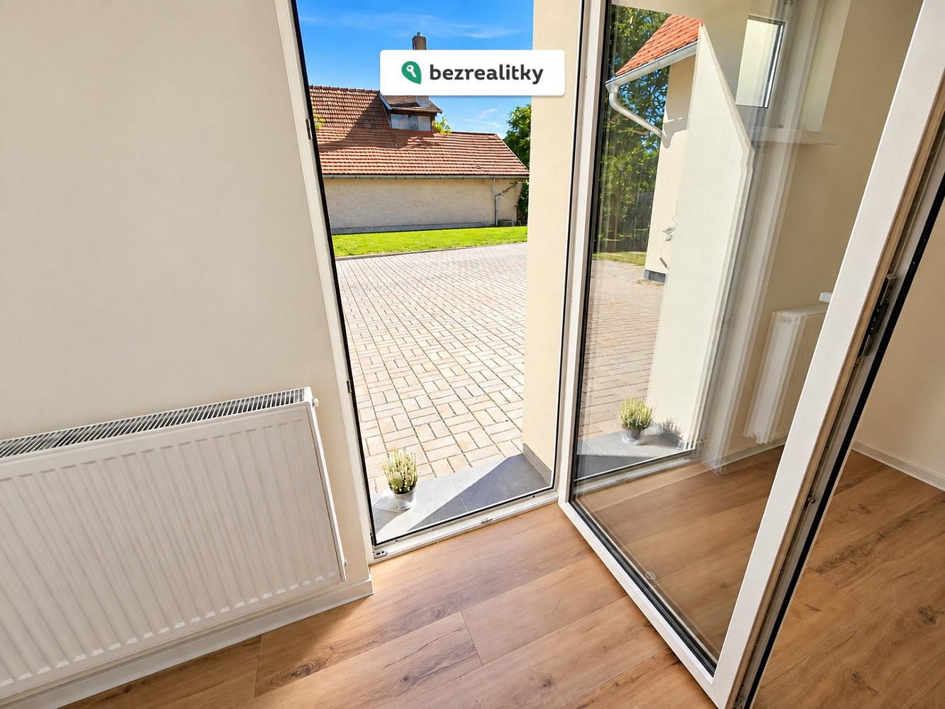 Prodej domu 133 m² s pozemkem 801 m² – fotografie 2