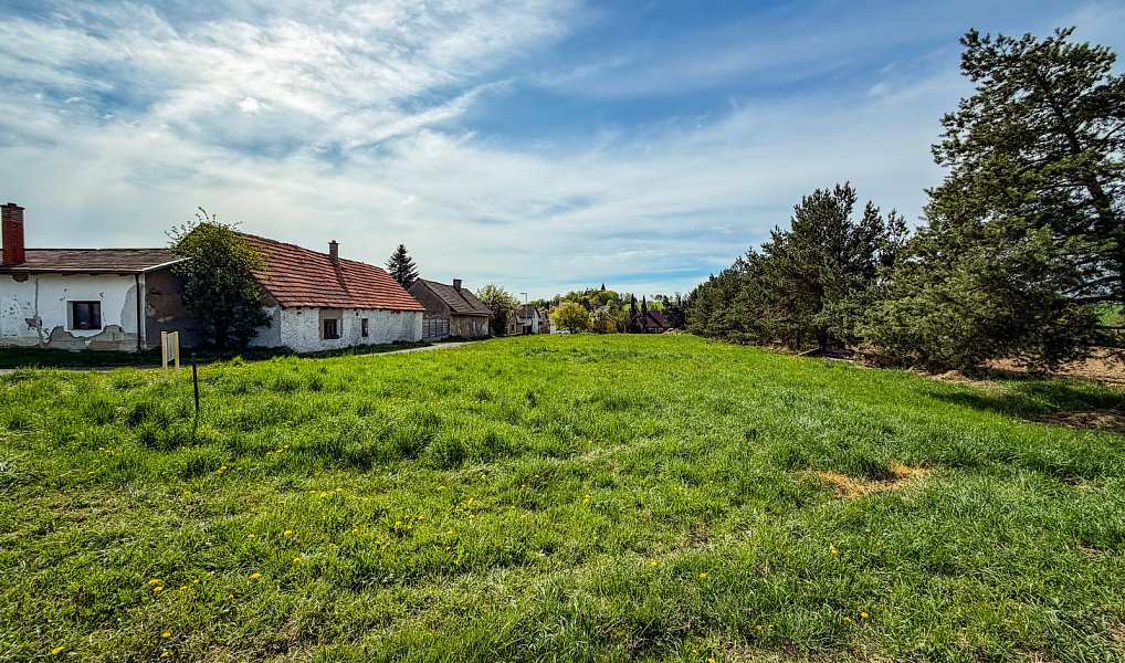 Prodej stavebního pozemku 942 m², Třebsko – náhled fotky 2