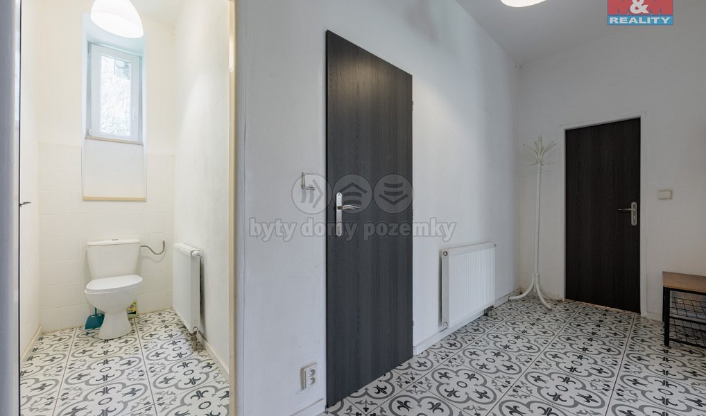 Prodej domu 293 m² s pozemkem 853 m², Vejprty – náhled fotky 23
