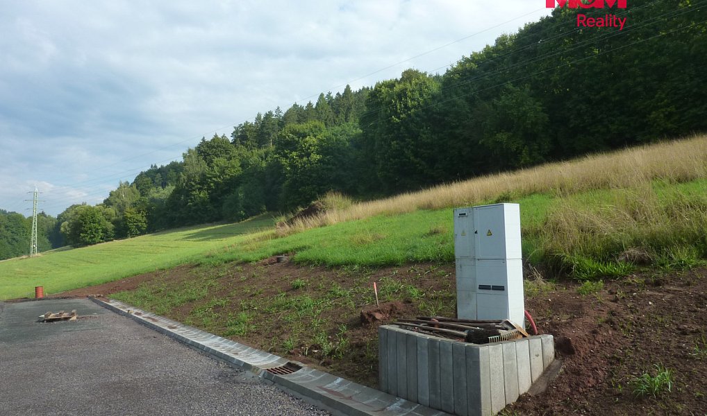 Prodej stavebního pozemku 2 372 m², Trutnov – náhled fotky 8